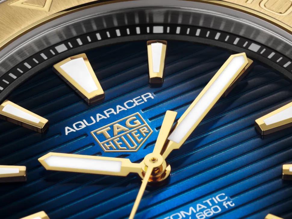 Online TAG Heuer Aquaracer Professional 200 Date
