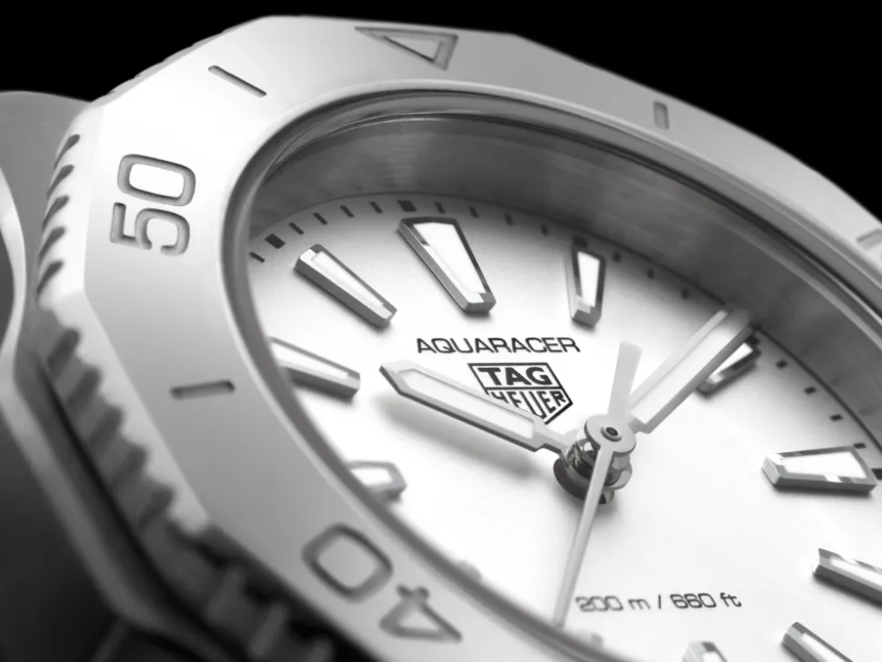 Flash Sale TAG Heuer Aquaracer Professional 200