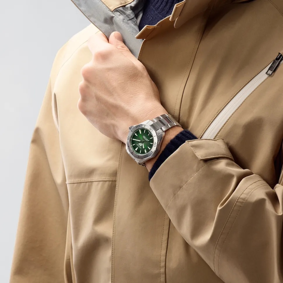Shop TAG Heuer Aquaracer Professional 200 Date