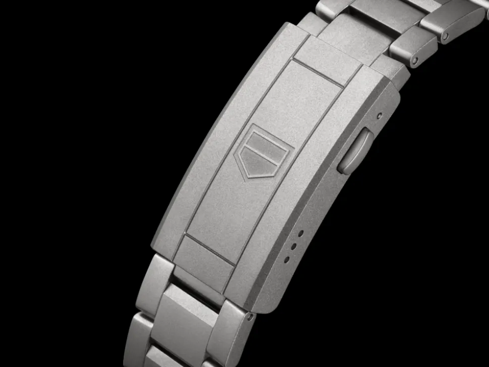 Sale TAG Heuer Aquaracer Professional 200 Solargraph
