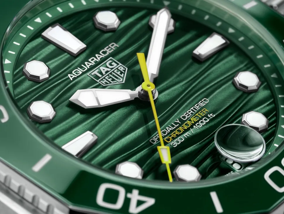 Online TAG Heuer Aquaracer Professional 300 Date